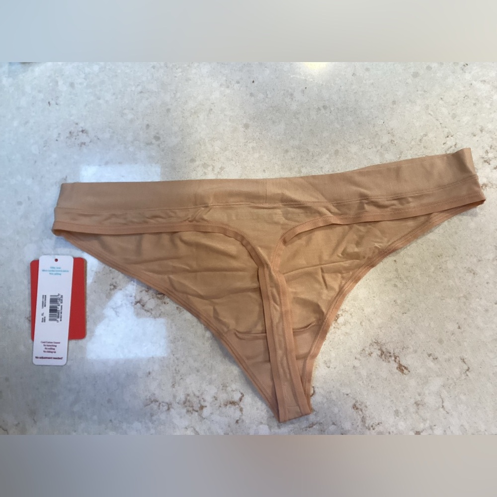 Tommy John Thong XL, Second Skin, Maple Sugar, NWT